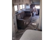 Contact us now about this 2021 Forest River Sunseeker LE 2550DS! 2021 Sunseeker LE 2550DS by Forest River from Pop RVs in Fort Mohave, Arizona