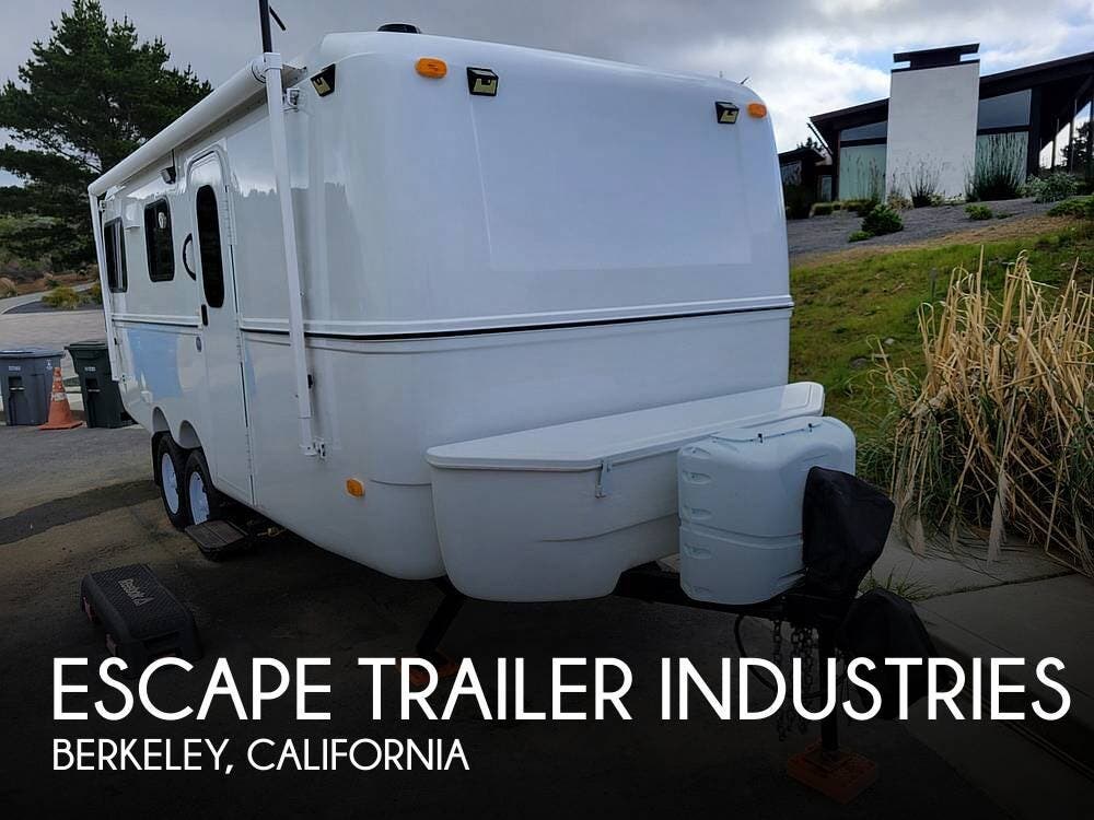 Email now about this 2023 Escape Trailer Industries 21C! Used 2023 Escape Trailer Industries 21C available in Berkeley, California