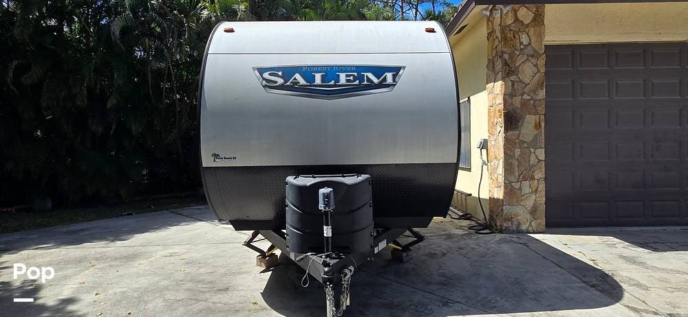 Used 2023 Forest River Salem 36VBDS available in Loxahatchee, Florida