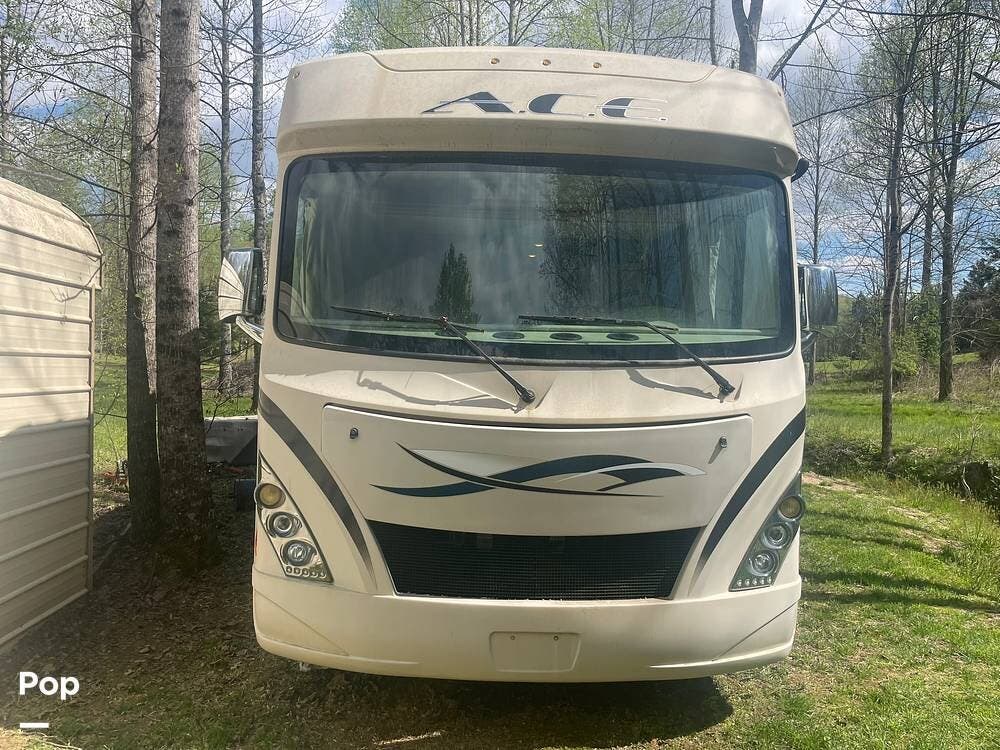 Contact us now about this 2016 Thor Motor Coach A.C.E. 29.4! 2016 A.C.E. 29.4 by Thor Motor Coach from Pop RVs in Rutherfordton, North Carolina