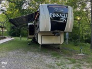 Call now about this 2017 Jayco Pinnacle 36FBTS! 2017 Jayco Pinnacle 36FBTS - Used Fifth Wheel For Sale by Pop RVs in Cookson, Oklahoma features Slideout, Leveling Jacks, Generator, Air Conditioning, Awning