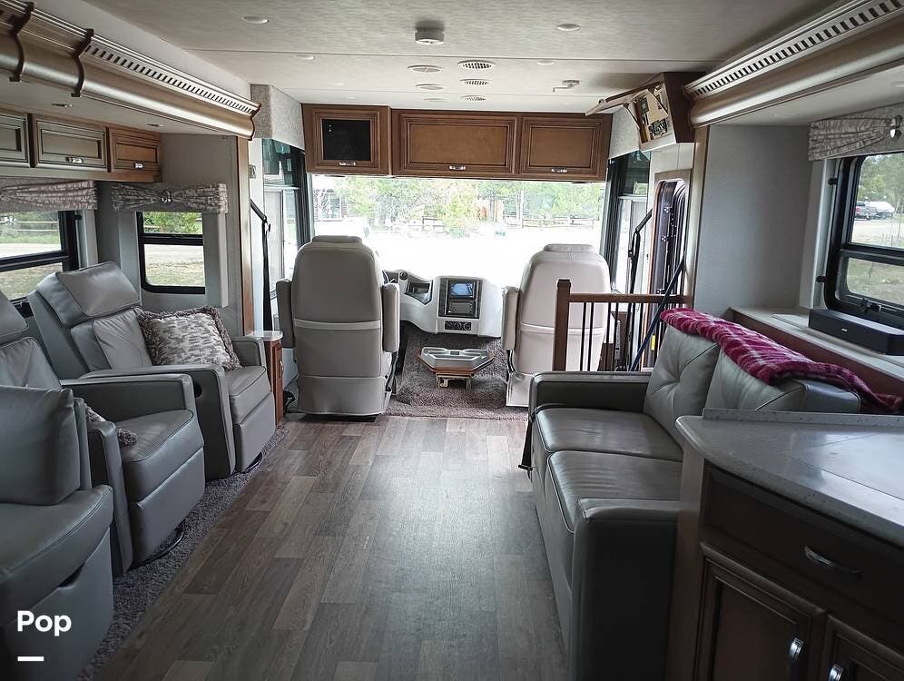 Contact us now about this 2020 Newmar Bay Star 3626! 2020 Bay Star 3626 by Newmar from Pop RVs in Deer Park, Washington