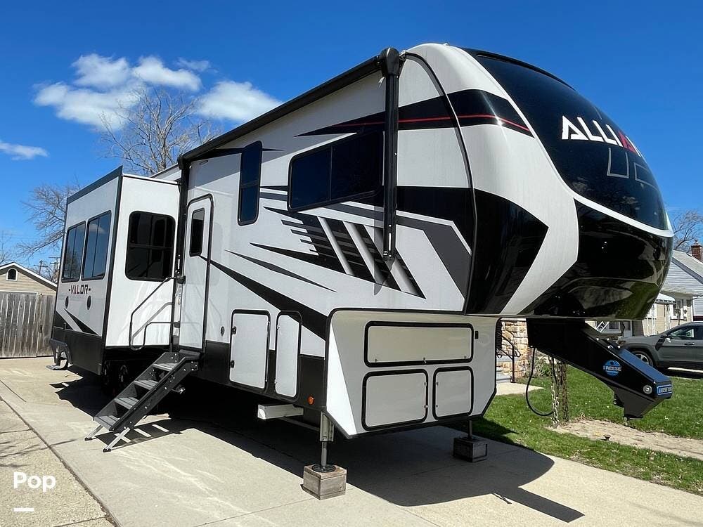 Contact us now about this 2023 Alliance RV Valor 36V11! 2023 Valor 36V11 by Alliance RV from Pop RVs in Saint Clair Shores, Michigan