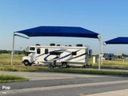 Contact us now about this 2022 Thor Motor Coach Chateau 31WV! 2022 Chateau 31WV by Thor Motor Coach from Pop RVs in Maumee, Ohio