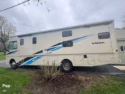 Call now about this 2019 Winnebago Vista 31BE! 2019 Winnebago Vista 31BE - Used Class A For Sale by Pop RVs in Lancaster, Ohio features Generator, Leveling Jacks, Slideout, Air Conditioning, Awning
