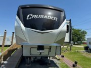 Contact us now about this 2022 Prime Time Crusader 335RLP! 2022 Crusader 335RLP by Prime Time from Pop RVs in Houma, Louisiana