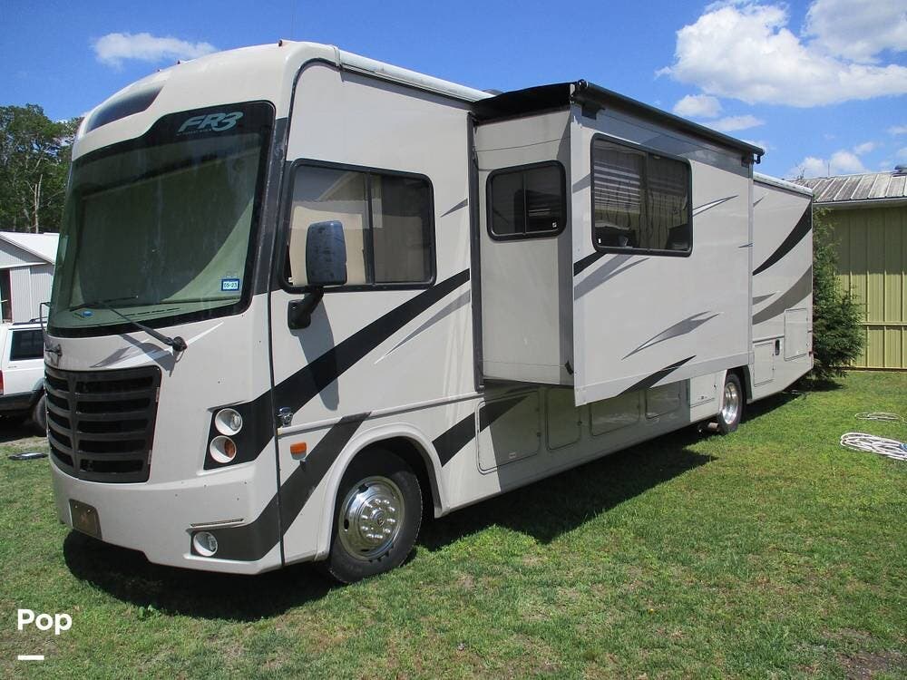 Call now about this 2016 Forest River FR3 32DS! 2016 Forest River FR3 32DS - Used Class A For Sale by Pop RVs in Greenwood, Delaware features Leveling Jacks, Slideout, Awning, Air Conditioning, Generator
