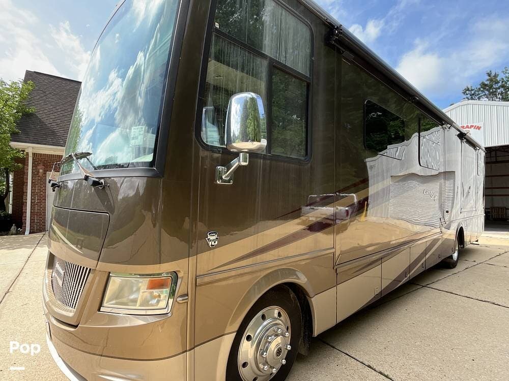 Contact us now about this 2015 Newmar Canyon Star 3953! 2015 Canyon Star 3953 by Newmar from Pop RVs in Fulton, Mississippi