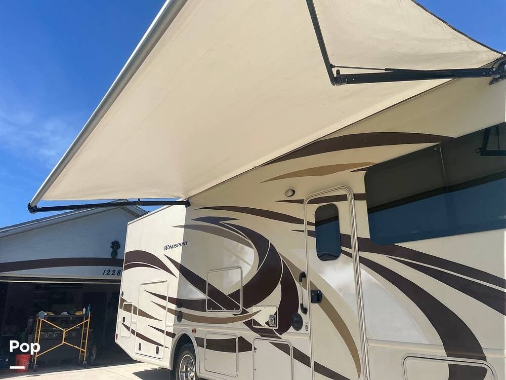 Used 2016 Thor Motor Coach Windsport 34J available in Port Charlotte, Florida