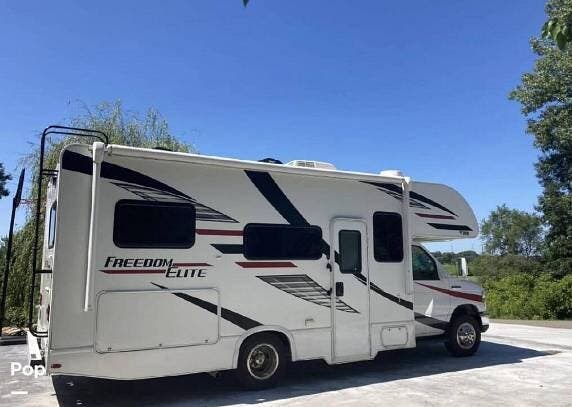 Contact us now about this 2020 Thor Motor Coach Freedom Elite 23H! 2020 Freedom Elite 23H by Thor Motor Coach from Pop RVs in Holmen, Wisconsin