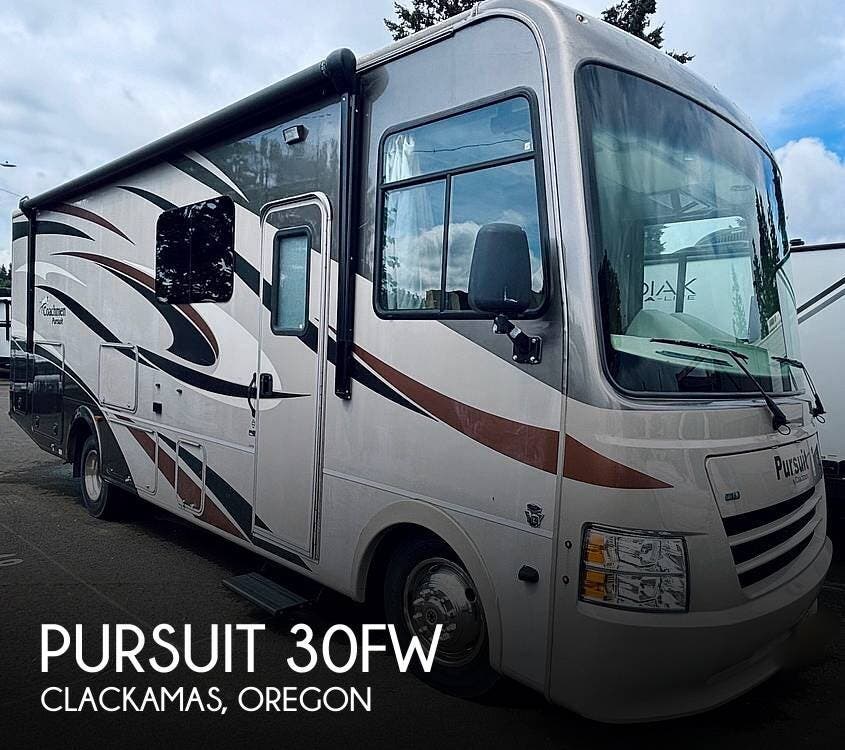 Email now about this 2017 Coachmen Pursuit 30FW! Used 2017 Coachmen Pursuit 30FW available in Clackamas, Oregon