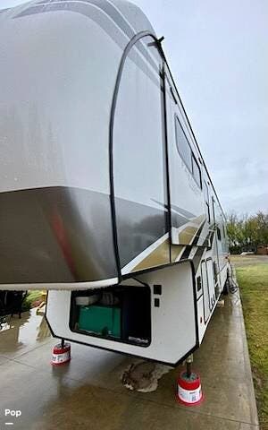 Contact us now about this 2021 Alliance RV Paradigm 385FL! 2021 Paradigm 385FL by Alliance RV from Pop RVs in Custer, South Dakota