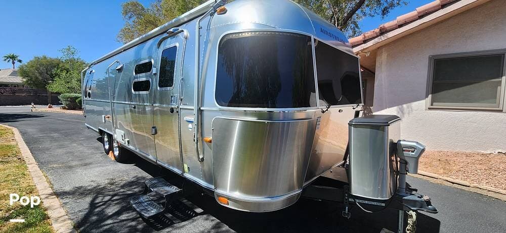 Contact us now about this 2014 Airstream International 30 Serenity! 2014 International 30 Serenity by Airstream from Pop RVs in Las Vegas, Nevada
