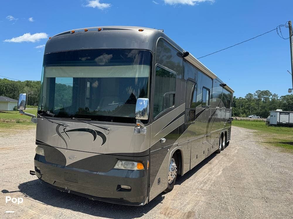 Contact us now about this 2005 Country Coach Allure 470! 2005 Allure 470 by Country Coach from Pop RVs in Thibodaux, Louisiana