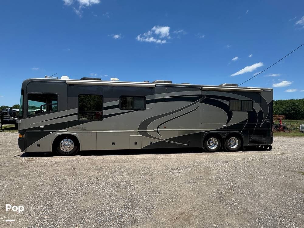 Used 2005 Country Coach Allure 470 available in Thibodaux, Louisiana