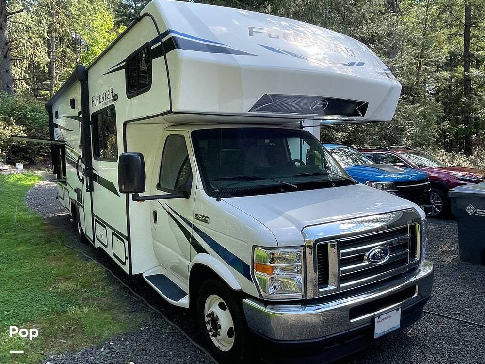Call now about this 2022 Forest River Forester 2861DS! 2022 Forest River Forester 2861DS - Used Class C For Sale by Pop RVs in Gig Harbor, Washington features Awning, Air Conditioning, Slideout, Leveling Jacks, Generator