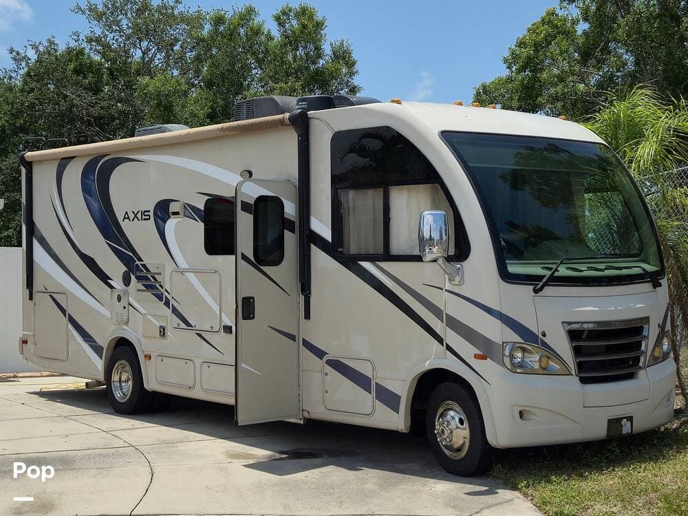 Contact us now about this 2017 Thor Motor Coach Axis 25.4! 2017 Axis 25.4 by Thor Motor Coach from Pop RVs in Largo, Florida