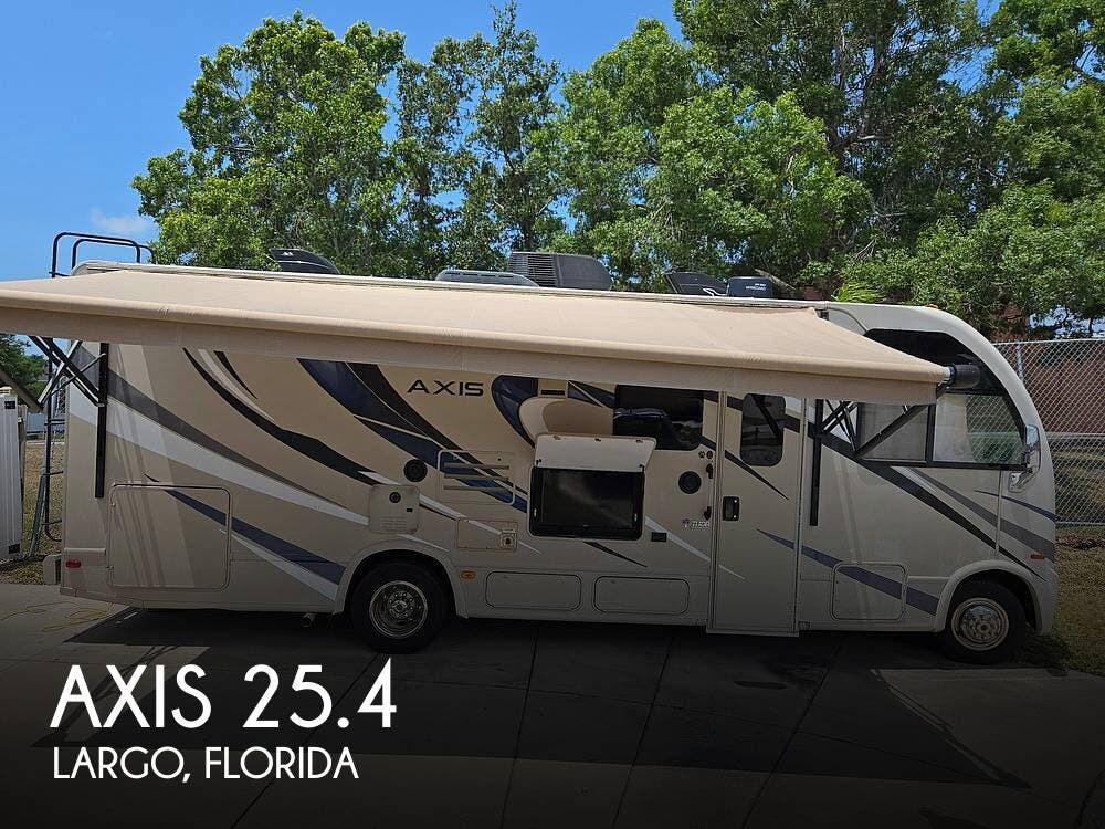 Email now about this 2017 Thor Motor Coach Axis 25.4! Used 2017 Thor Motor Coach Axis 25.4 available in Largo, Florida