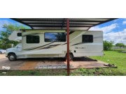 Call now about this 2016 Winnebago Minnie Winnie 31K! 2016 Winnebago Minnie Winnie 31K - Used Class C For Sale by Pop RVs in Anna, Texas features Air Conditioning, Awning, Slideout, Generator