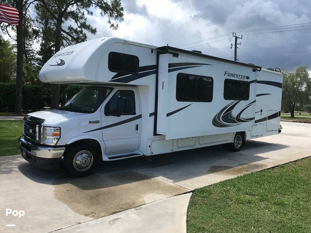 Call now about this 2021 Forest River Forester 3011DS! 2021 Forest River Forester 3011DS - Used Class C For Sale by Pop RVs in Stuart, Florida features Awning, Air Conditioning, Slideout, Leveling Jacks, Generator
