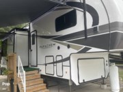 Call now about this 2024 Alliance RV Paradigm 395DS! 2024 Alliance RV Paradigm 395DS - Used Fifth Wheel For Sale by Pop RVs in Wesley Chapel, Florida features Awning, Air Conditioning, Leveling Jacks, Slideout