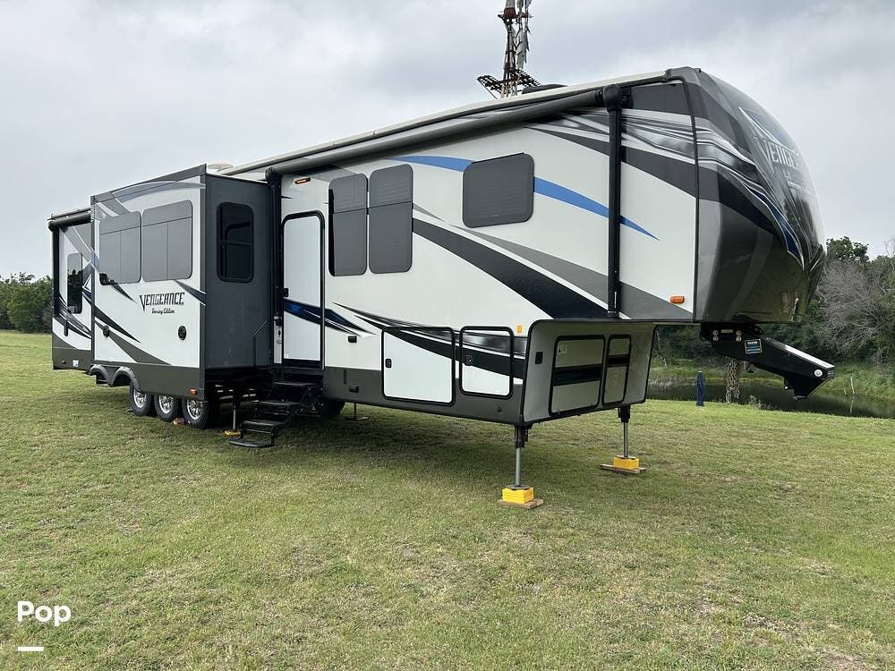 Contact us now about this 2016 Forest River Vengeance Touring 39R13! 2016 Vengeance Touring 39R13 by Forest River from Pop RVs in Azle, Texas