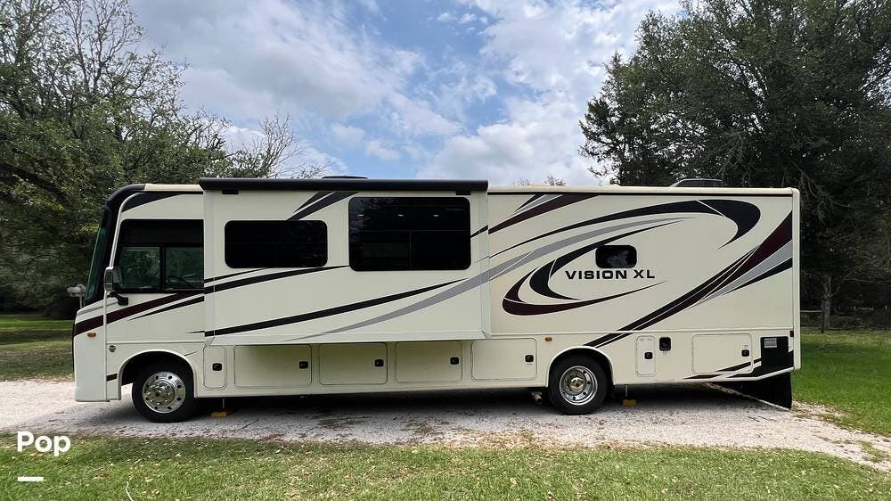 Call now about this 2020 Entegra Coach Vision XL 34G! 2020 Entegra Coach Vision XL 34G - Used Class A For Sale by Pop RVs in Bryan, Texas features Generator, Awning, Leveling Jacks, Slideout, Air Conditioning