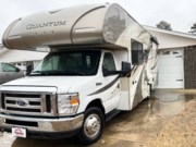 Call now about this 2018 Thor Motor Coach Quantum RS26! 2018 Thor Motor Coach Quantum RS26 - Used Class C For Sale by Pop RVs in Ardmore, Alabama features Slideout, Awning, Air Conditioning, Generator