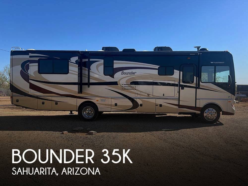 Email now about this 2014 Fleetwood Bounder 35K! Used 2014 Fleetwood Bounder 35K available in Sahuarita, Arizona