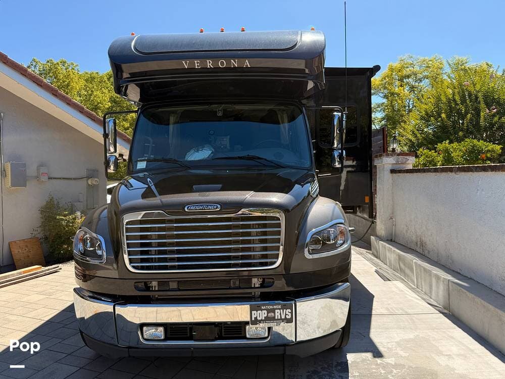 Contact us now about this 2022 Renegade Verona 40VBH! 2022 Verona 40VBH by Renegade from Pop RVs in Poway, California