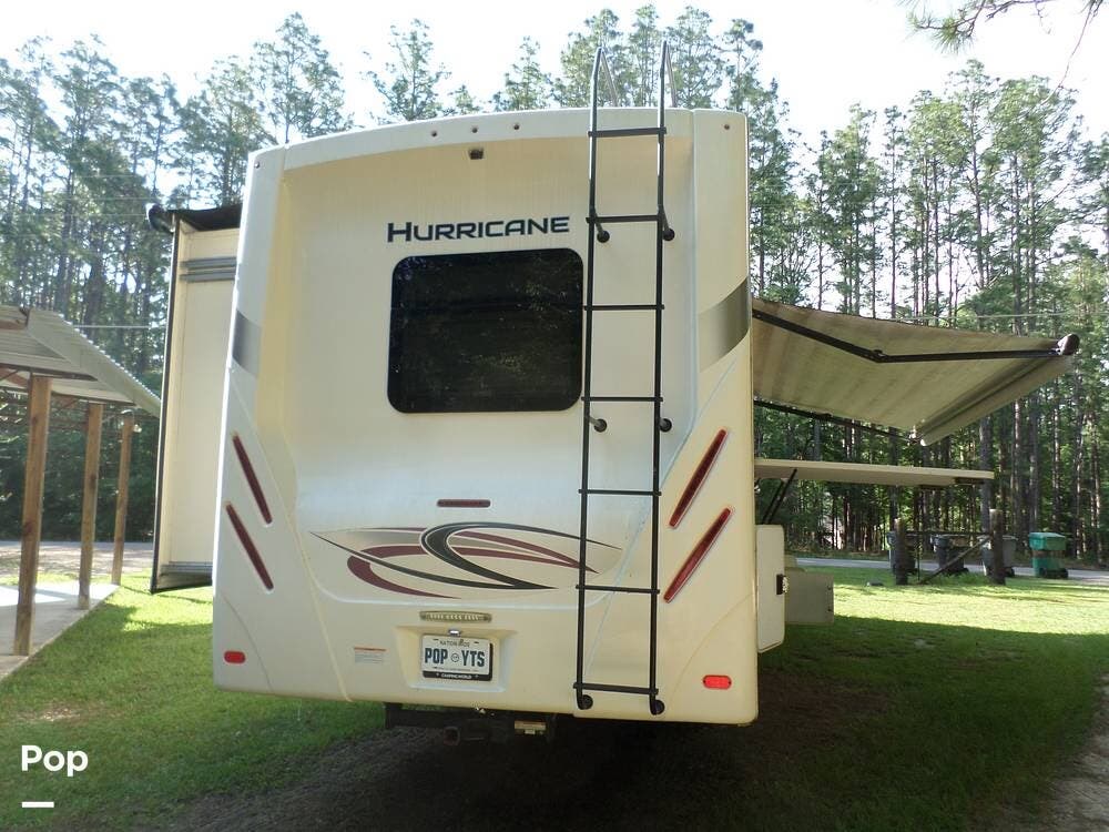 Contact us now about this 2019 Thor Motor Coach Hurricane 34J! 2019 Hurricane 34J by Thor Motor Coach from Pop RVs in Hattiesburg, Mississippi