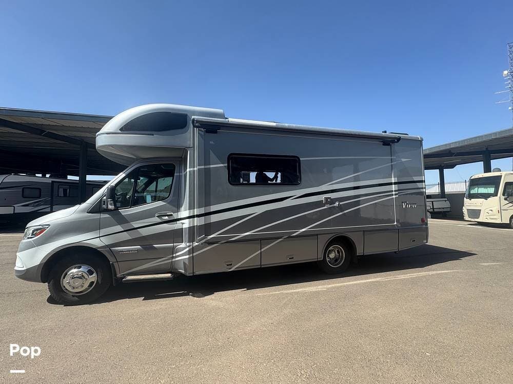 Call now about this 2021 Winnebago View 24D! 2021 Winnebago View 24D - Used Class C For Sale by Pop RVs in San Tan Valley, Arizona features Generator, Awning, Air Conditioning, Leveling Jacks, Slideout