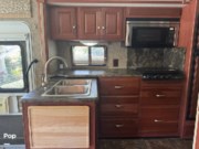 Used 2013 Itasca Sunstar 27N available in Sarasota, Florida