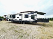 Contact us now about this 2020 Keystone Fuzion 429! 2020 Fuzion 429 by Keystone from Pop RVs in Henderson, Kentucky
