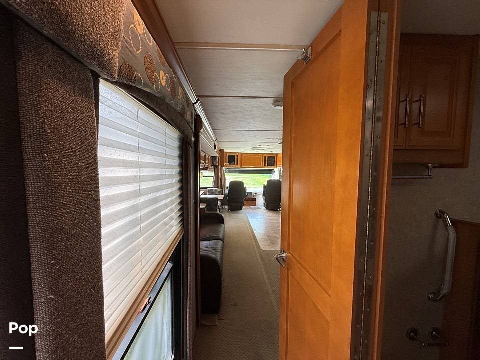 Used 2008 Fleetwood Discovery 40X available in Zanesville, Ohio