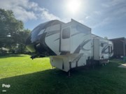 Call now about this 2015 Grand Design Momentum 385TH! 2015 Grand Design Momentum 385TH - Used Toy Hauler For Sale by Pop RVs in Raceland, Louisiana features Generator, Air Conditioning, Leveling Jacks, Slideout, Awning