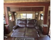 Call now about this 2017 Newmar Bay Star 3403! 2017 Newmar Bay Star 3403 - Used Class A For Sale by Pop RVs in Somerville, Texas features Leveling Jacks, Generator, Air Conditioning, Slideout