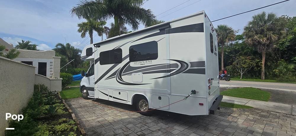 Used 2022 Jayco Melbourne 24R available in Delray Beach, Florida