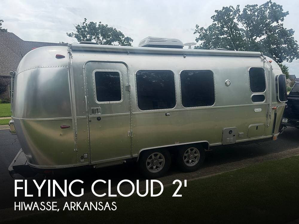 Email now about this 2021 Airstream Flying Cloud 23FB QUEEN! Used 2021 Airstream Flying Cloud 23FB QUEEN available in Hiwasse, Arkansas