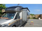 Call now about this 2019 Tiffin Wayfarer 25RW! 2019 Tiffin Wayfarer 25RW - Used Class C For Sale by Pop RVs in Sloanesville, New York features Leveling Jacks, Generator, Awning, Slideout, Air Conditioning