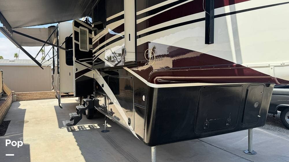 Contact us now about this 2017 DRV Elite Suites 44 Houston! 2017 Elite Suites 44 Houston by DRV from Pop RVs in Yuma, Arizona
