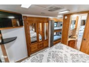 Call now about this 2008 Gulf Stream SuperNova 6400! 2008 Gulf Stream SuperNova 6400 - Used Super C For Sale by Pop RVs in Spokane, Washington features Leveling Jacks, Generator, Awning, Air Conditioning, Slideout