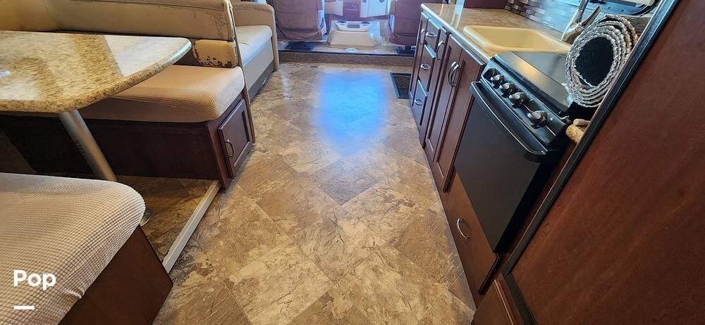 Contact us now about this 2016 Thor Motor Coach A.C.E. 30.1! 2016 A.C.E. 30.1 by Thor Motor Coach from Pop RVs in Bonham, Texas