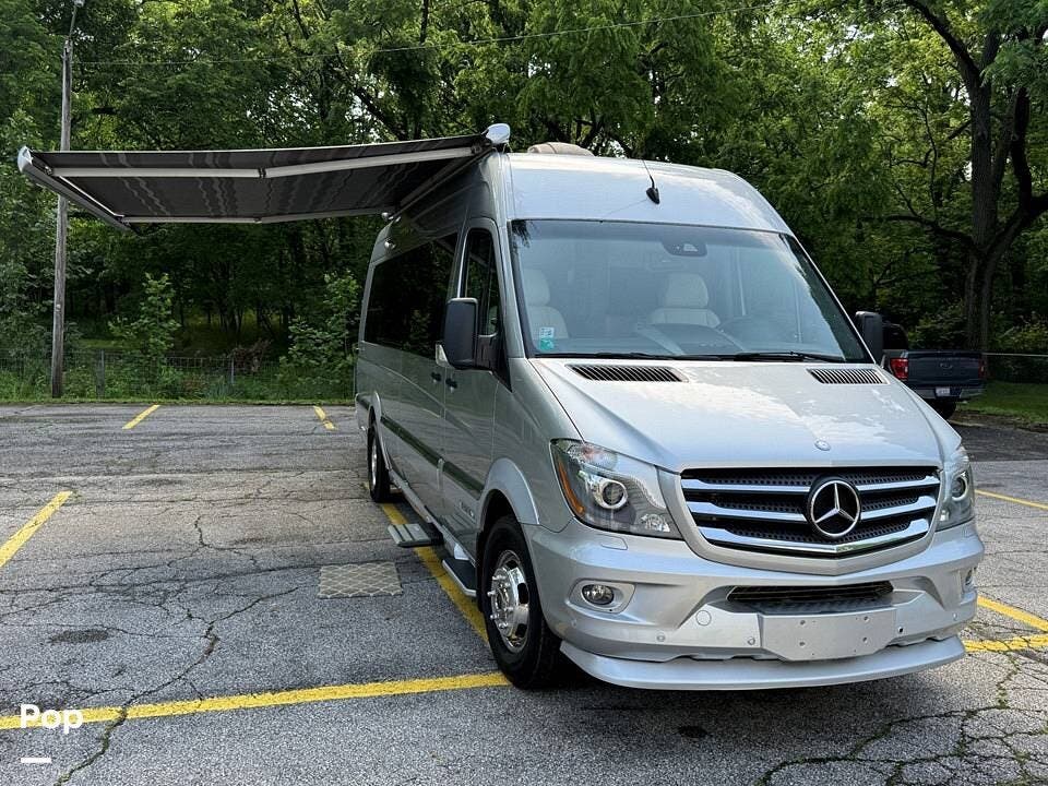Contact us now about this 2015 Airstream Interstate Grand Tour EXT! 2015 Interstate Grand Tour EXT by Airstream from Pop RVs in Columbus, Ohio