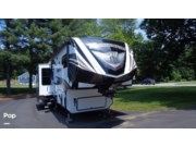 Used 2016 Grand Design Momentum 385TH available in Brooklyn, Connecticut