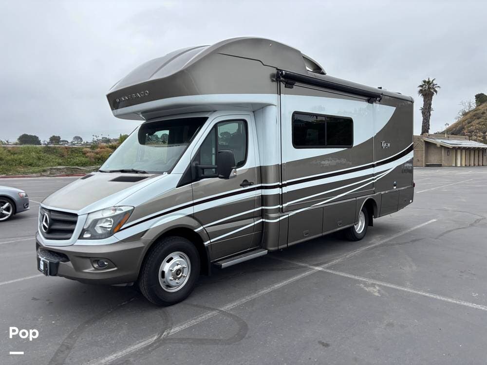 Call now about this 2018 Winnebago View 24J! 2018 Winnebago View 24J - Used Class C For Sale by Pop RVs in Indio, California features Leveling Jacks, Slideout, Generator, Awning, Air Conditioning