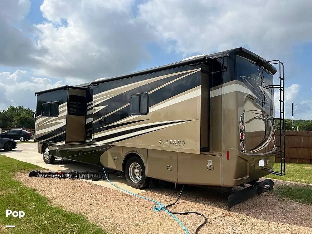 Contact us now about this 2017 Tiffin Open Road 34PA! 2017 Open Road 34PA by Tiffin from Pop RVs in Liberty Hill, Texas