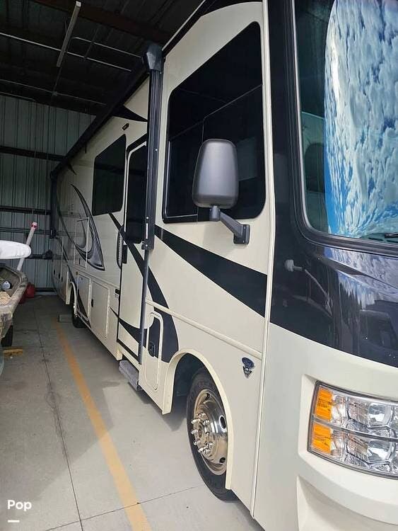 Call now about this 2022 Jayco Alante 29S! 2022 Jayco Alante 29S - Used Class A For Sale by Pop RVs in Leland, North Carolina features Slideout, Leveling Jacks, Awning, Generator, Air Conditioning