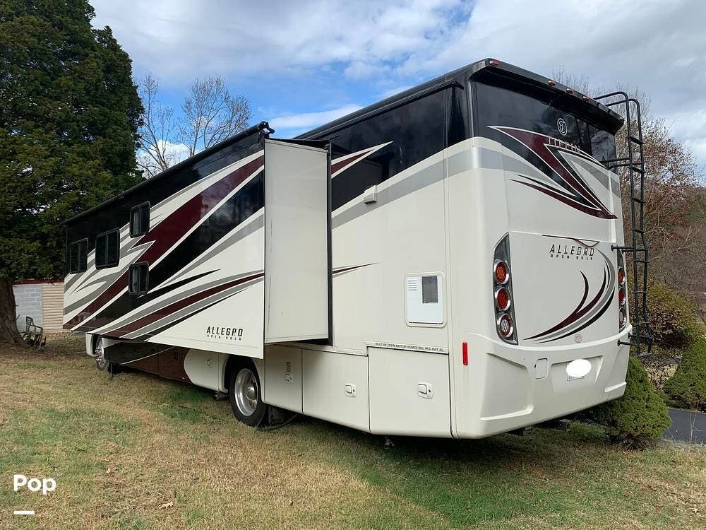 Used 2017 Tiffin Allegro Open Road 36UA available in Mascot, Tennessee
