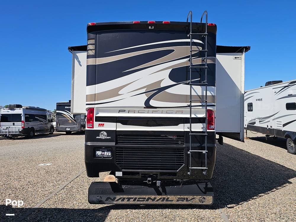 Used 2008 National RV Pacifica 40E available in Prescott, Arizona